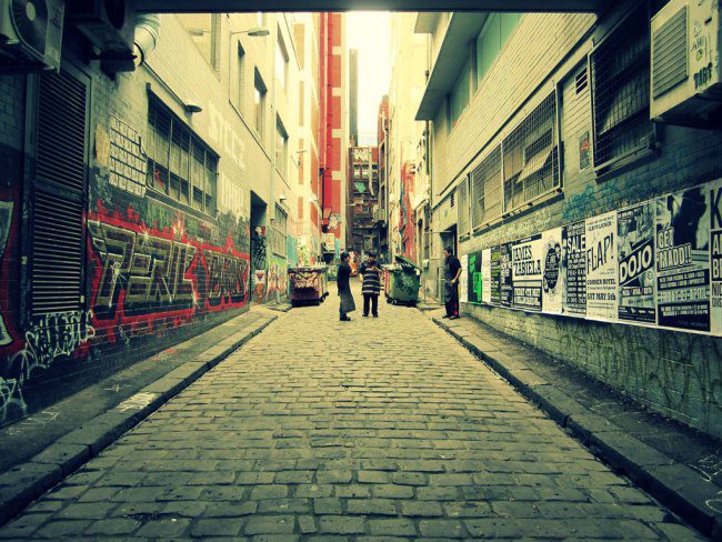 A laneway.