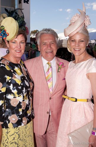 Fashion on Oaks Day.
