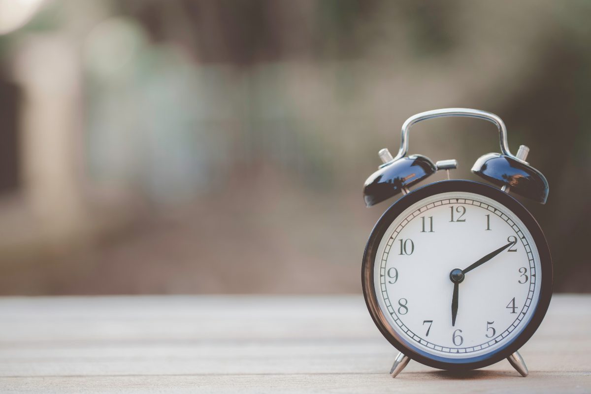 Analog clock