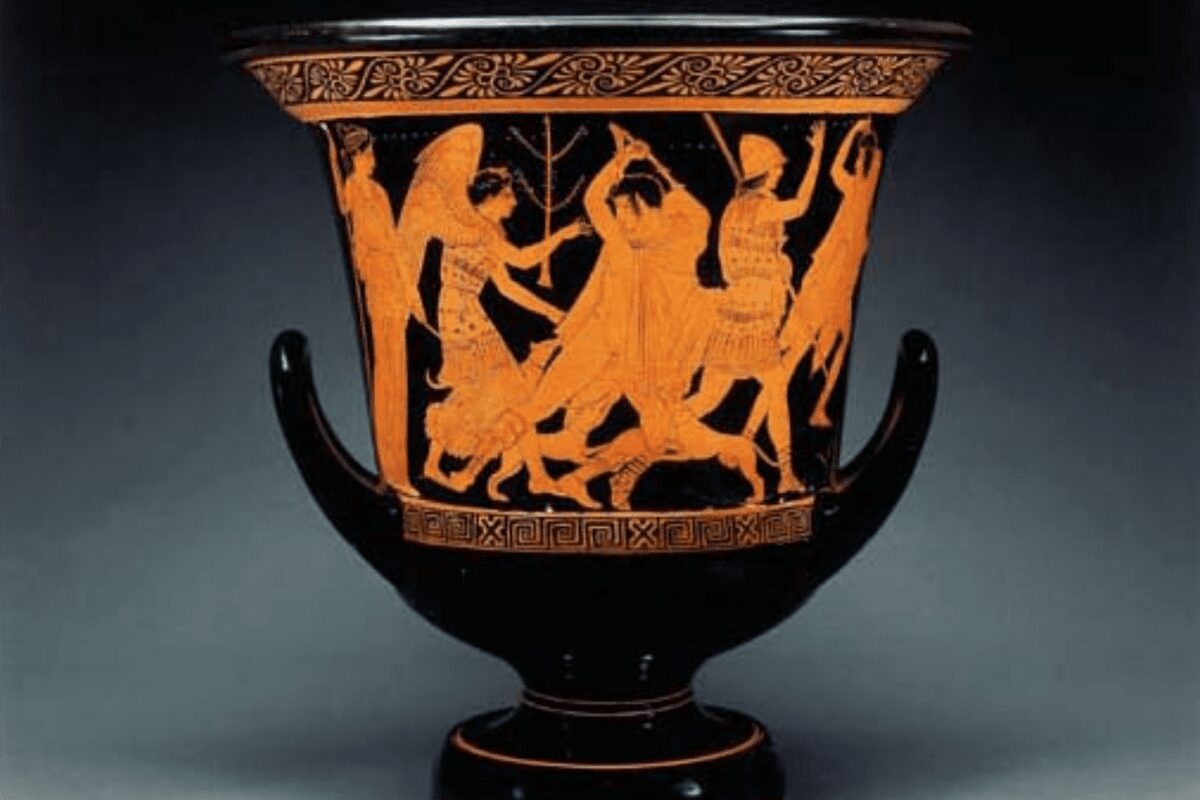 Attic red-figure calyx-krater shows the death of Actaeon.