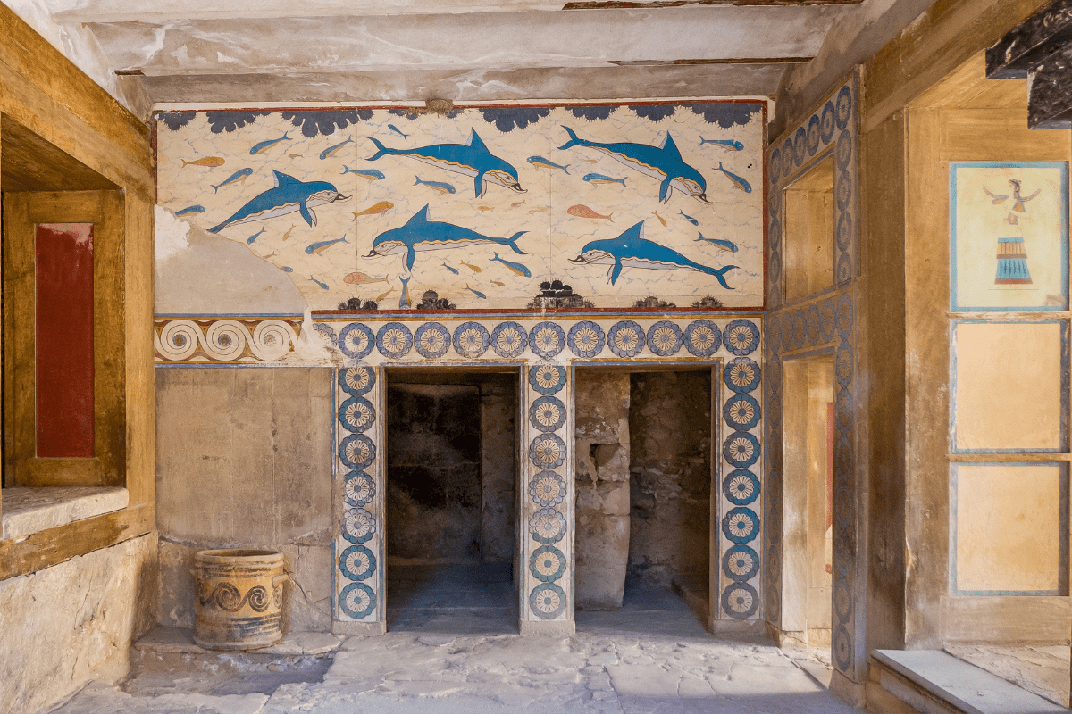Minoan dolphin fresco.