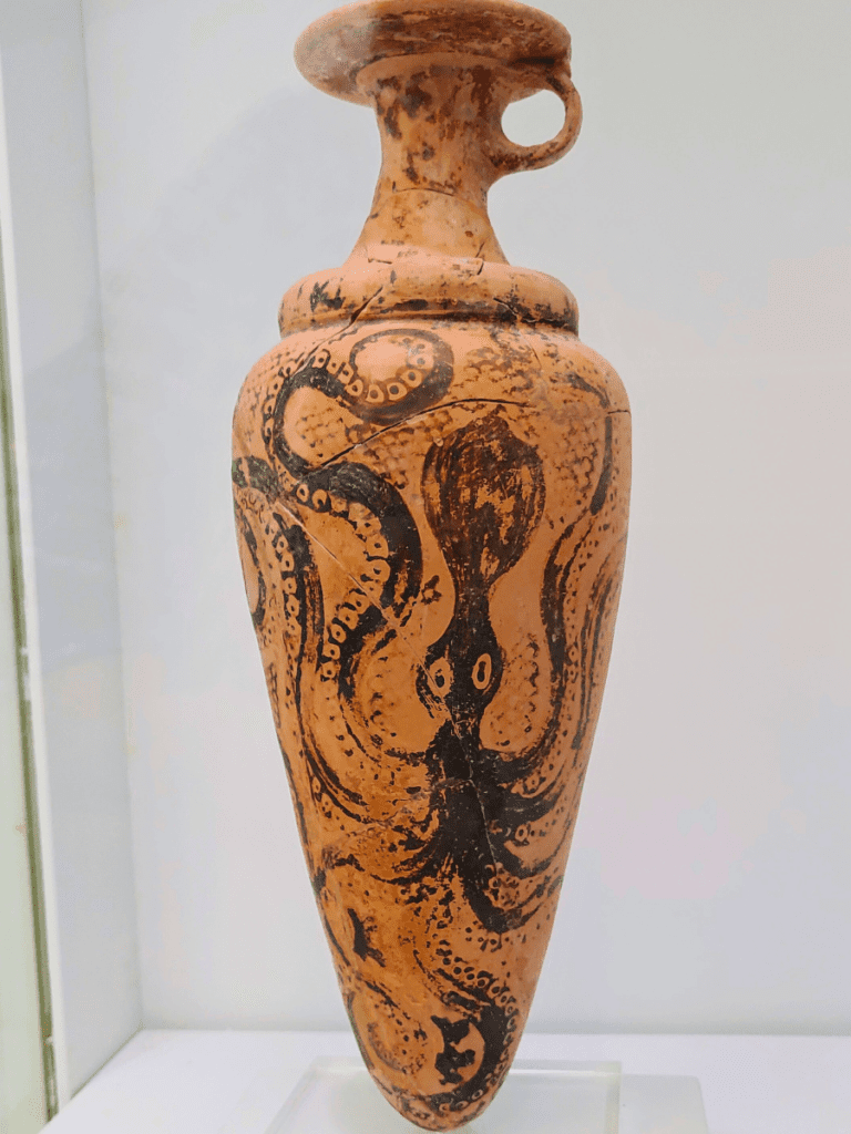 Marine Style rhyton