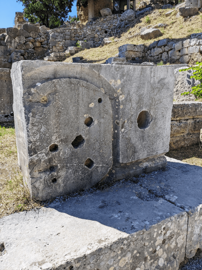 An unmarked ruin at Delphi.