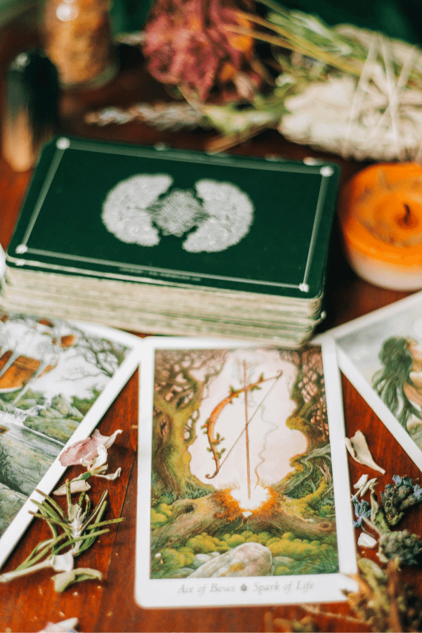 Green tarot cards